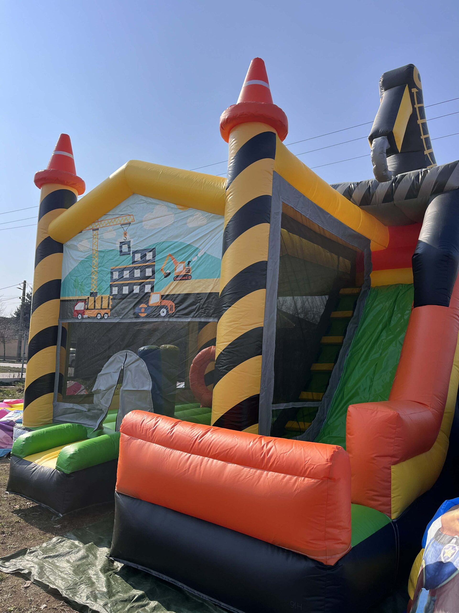 Építkezés élő-5